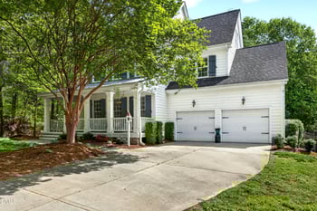 101 Sunset Oaks Dr, Holly Springs, NC 27540