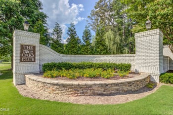 101 Synandra Ln, Holly Springs, NC 27540