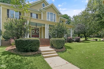 101 Tatum Ct, Holly Springs, NC 27540
