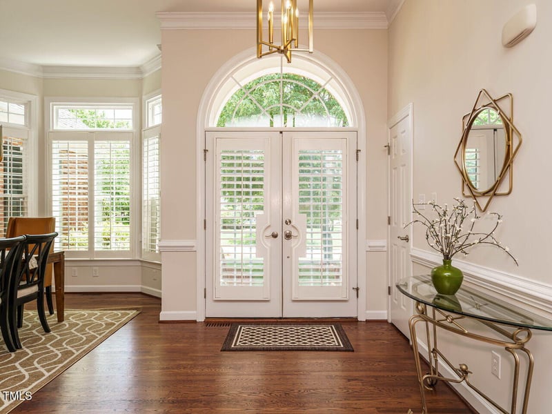 101 Temple Gate Dr, Cary, NC 27518