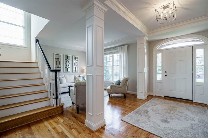 101 Trident Ct, Cary, NC 27518