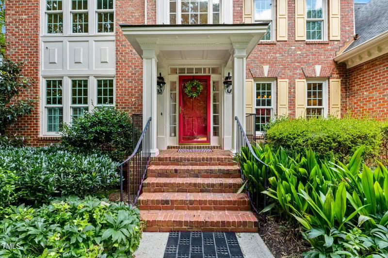 101 Tropez Ln, Cary, NC 27511