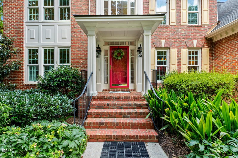 101 Tropez Ln, Cary, NC 27511