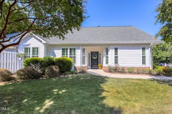 101 Uplands Creek Dr, Cary, NC 27519