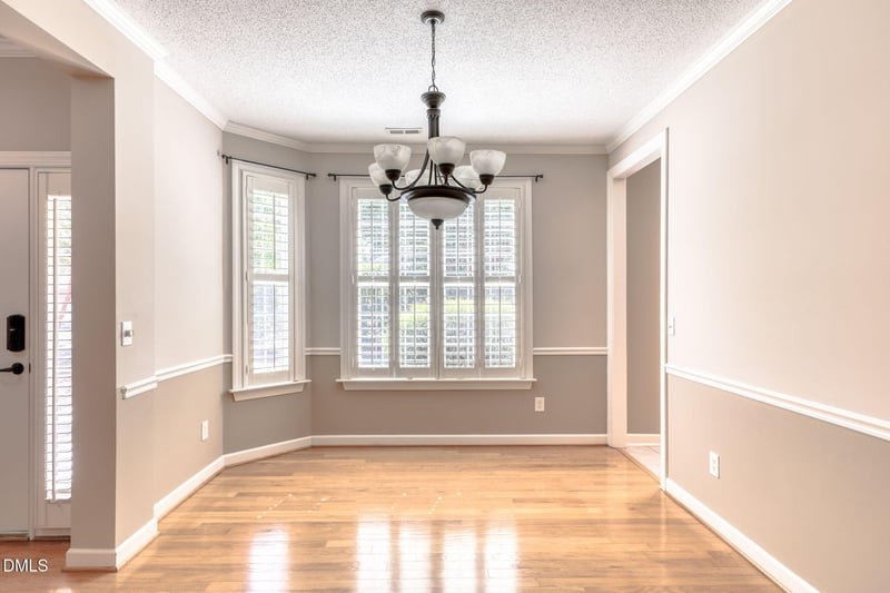 101 Uplands Creek Dr, Cary, NC 27519