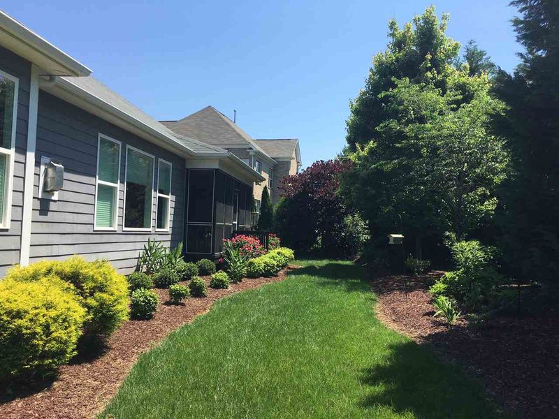 101 Vintage Hill Cir, Apex, NC 27539