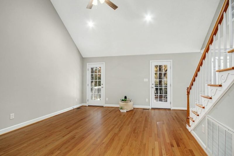 101 Walnut Creek Dr, Clayton, NC 27520