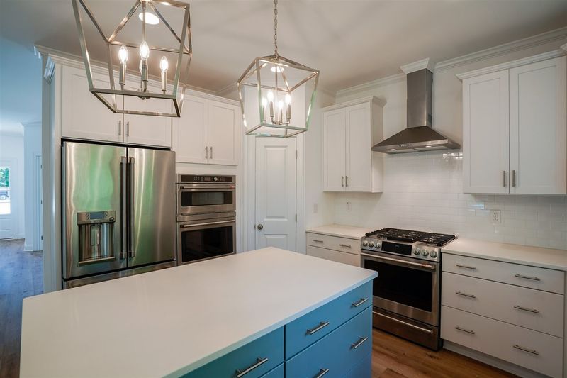 101 Waterville St, Raleigh, NC 27603