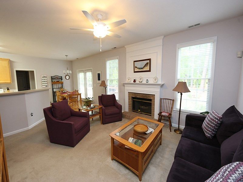 101 Weslyn Trace Dr, Durham, NC 27703