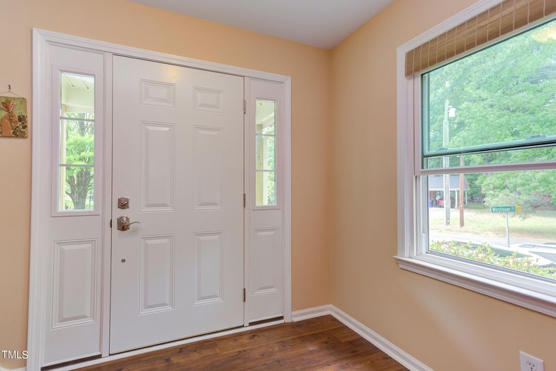 101 Westover Ct, Chapel Hill, NC 27514