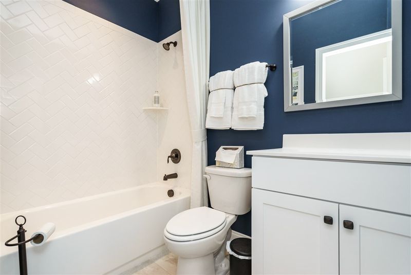 101 White Hill Dr, Holly Springs, NC 27540