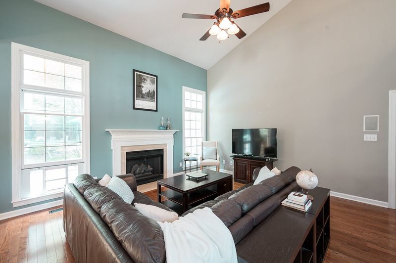 101 White Sedge Dr, Cary, NC 27513