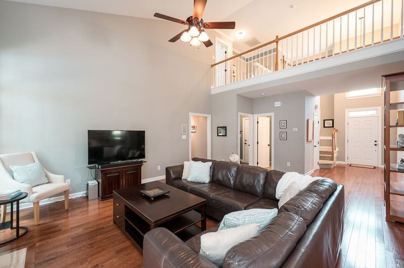 101 White Sedge Dr, Cary, NC 27513