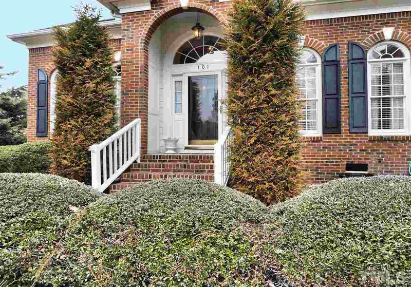 101 Whiteberry Dr, Cary, NC 27519