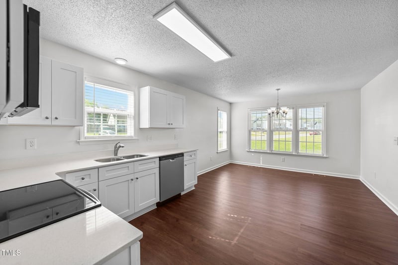 101 Wimbledon Ct, Clayton, NC 27520