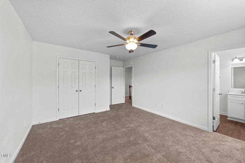 101 Wimbledon Ct, Clayton, NC 27520
