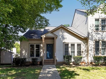 101 Windward Ct, Cary, NC 27513