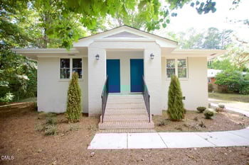 101 Woodridge Dr, Durham, NC 27707