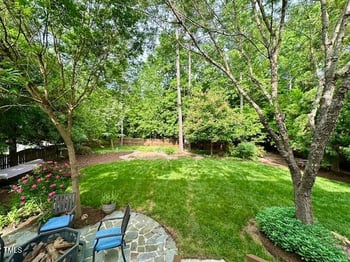 101 Worsham Dr, Chapel Hill, NC 27516