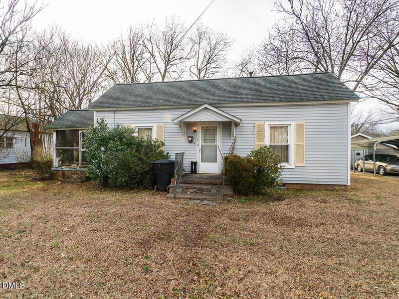 1010 Attica St, Burlington, NC 27217