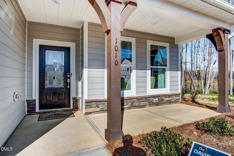 1010 Brockton Dr, Mebane, NC 27302