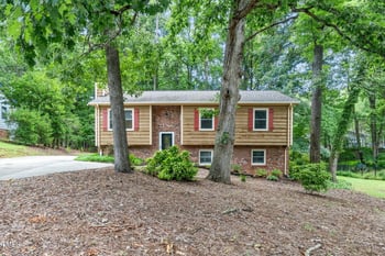 1010 Castalia Dr, Cary, NC 27513
