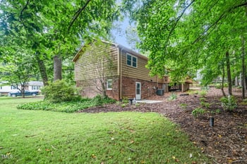 1010 Castalia Dr, Cary, NC 27513