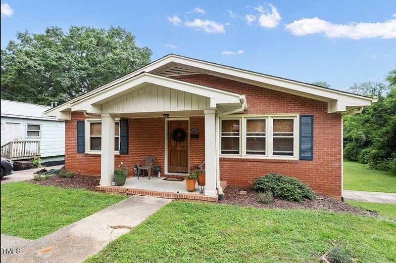 1010 Coleman St, Raleigh, NC 27610