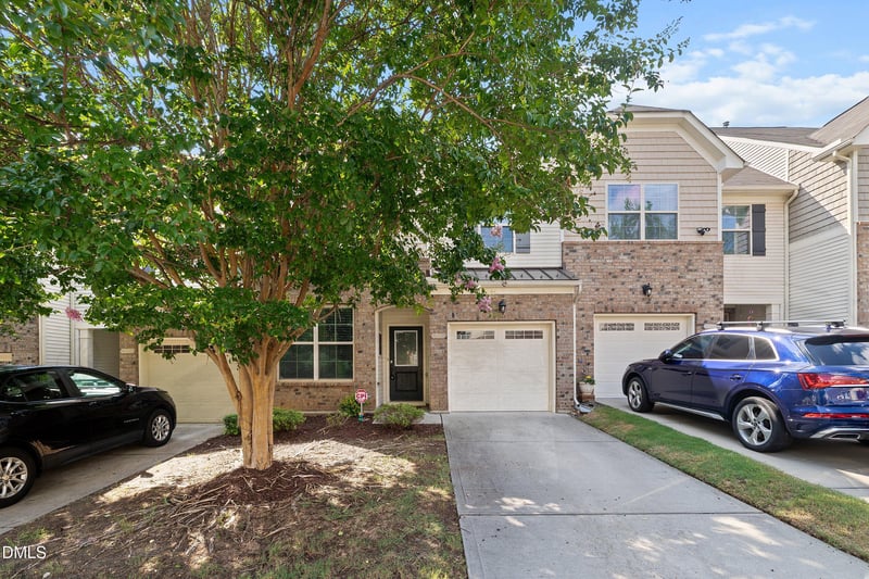 1010 Contessa Dr, Cary, NC 27513