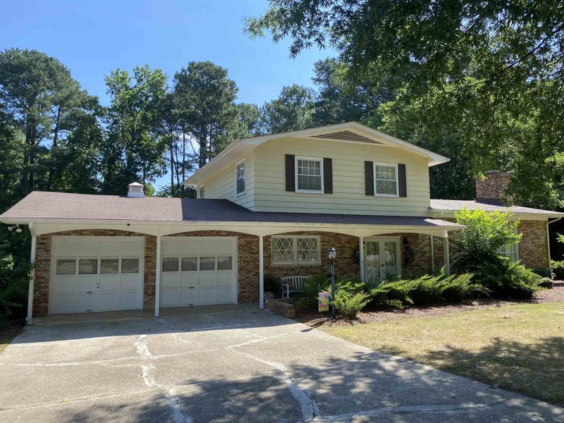 1010 Ferncrest Dr, Durham, NC 27705