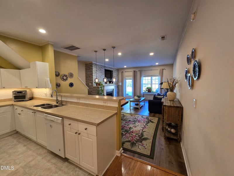1010 Hadel Pl, Knightdale, NC 27545