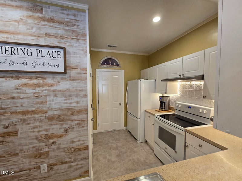 1010 Hadel Pl, Knightdale, NC 27545