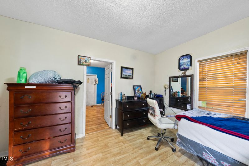 1010 E Harnett St, Dunn, NC 28334