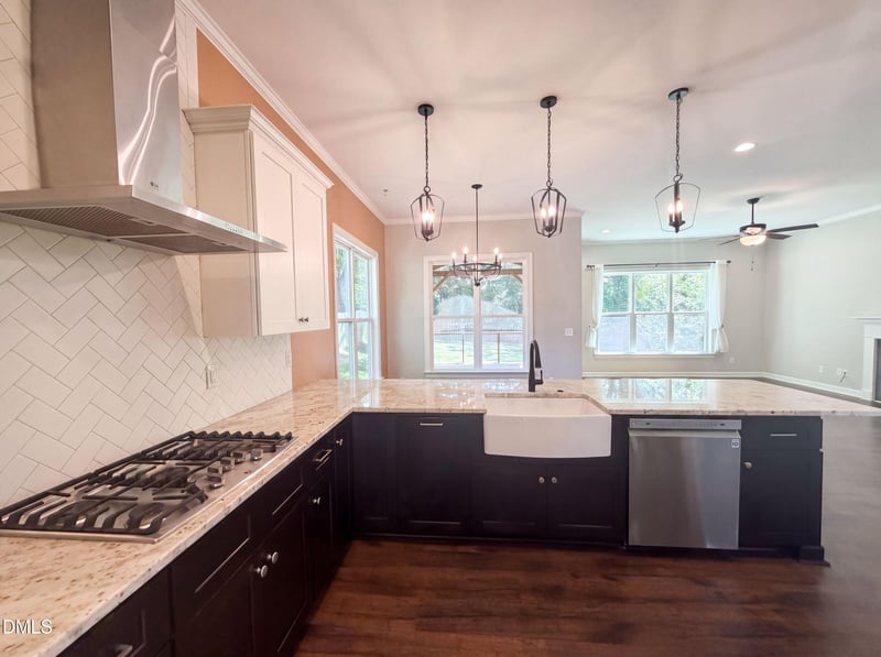 1010 Holloway St, Durham, NC 27701