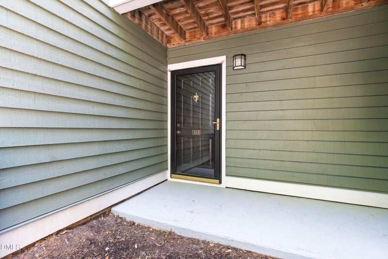 1010 Nicholwood Dr #103, Raleigh, NC 27605