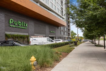 1010 Nicholwood Dr #301, Raleigh, NC 27605