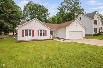 1010 Oakgrove Dr, Knightdale, NC 27545