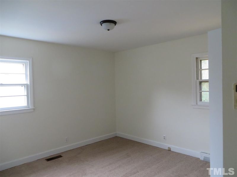 1010 S Plum St, Durham, NC 27707