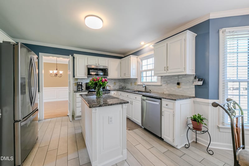 1010 Queensbury Cir, Durham, NC 27713