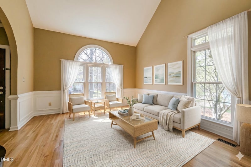 1010 Queensbury Cir, Durham, NC 27713