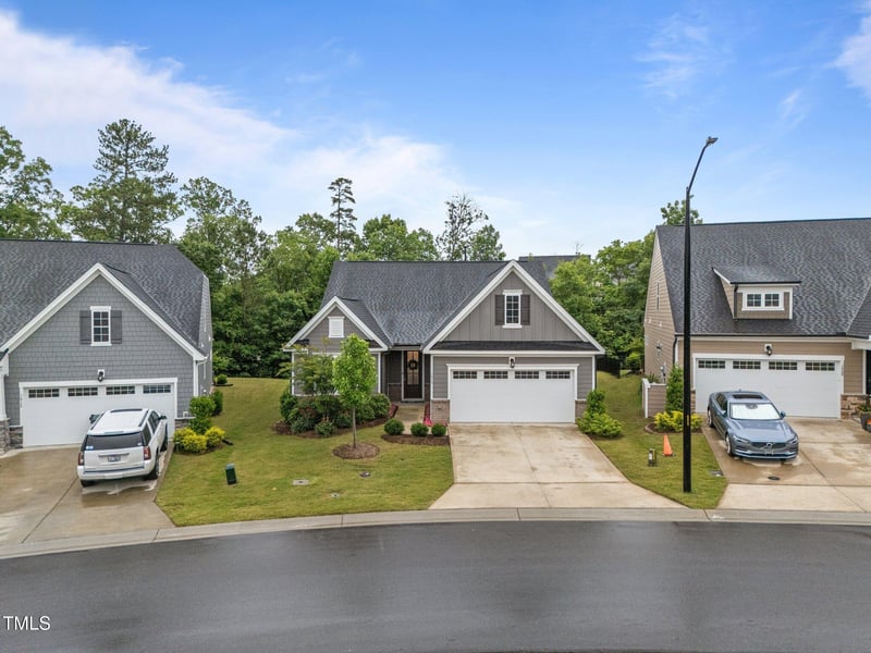 1010 Sandbar Ln, Durham, NC 27703