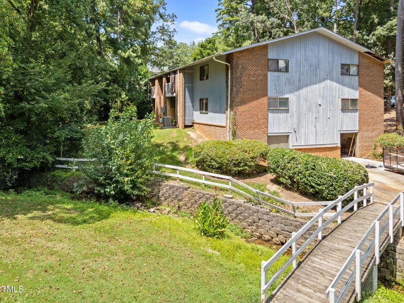 1010 Sandlin Pk #D, Raleigh, NC 27606