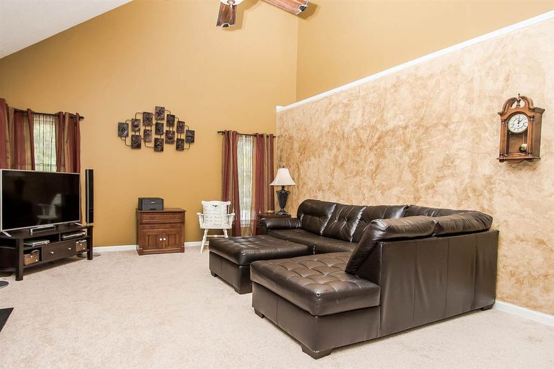 1010 Silverbell Ln, Knightdale, NC 27545