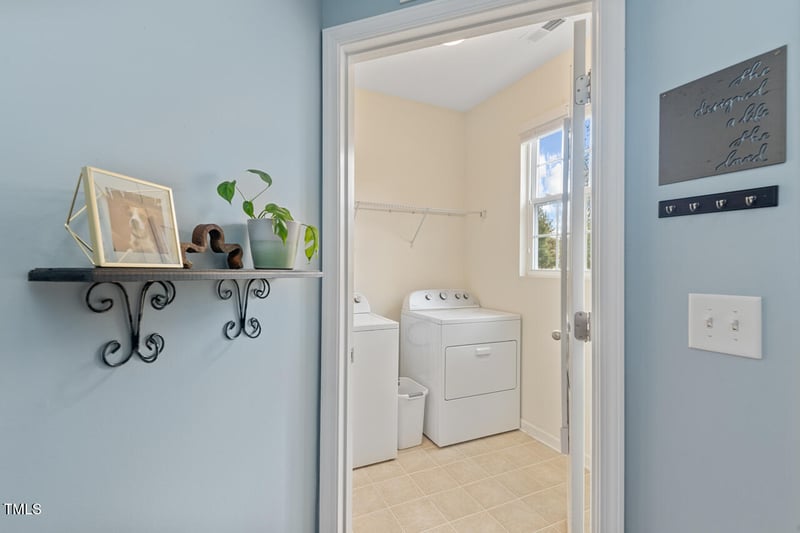 1010 Skyler Ln, Durham, NC 27705