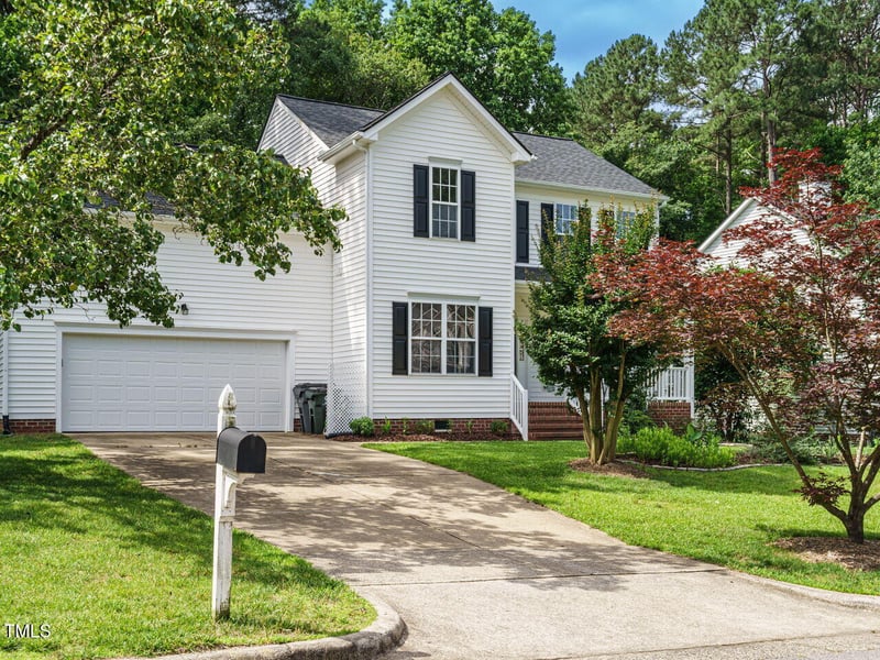 1010 Starita Ct, Apex, NC 27502