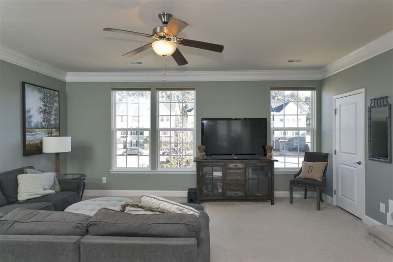 1010 Tender Dr, Apex, NC 27502