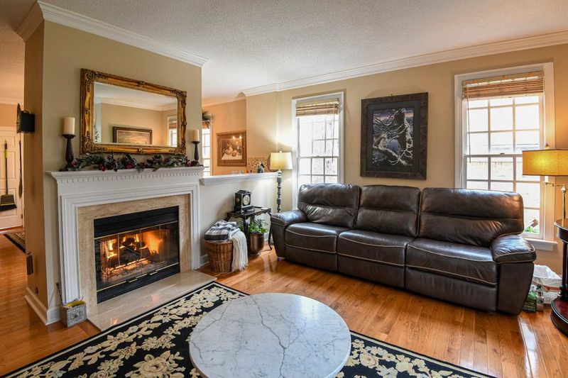 1010 Woodhall Ln, Durham, NC 27712