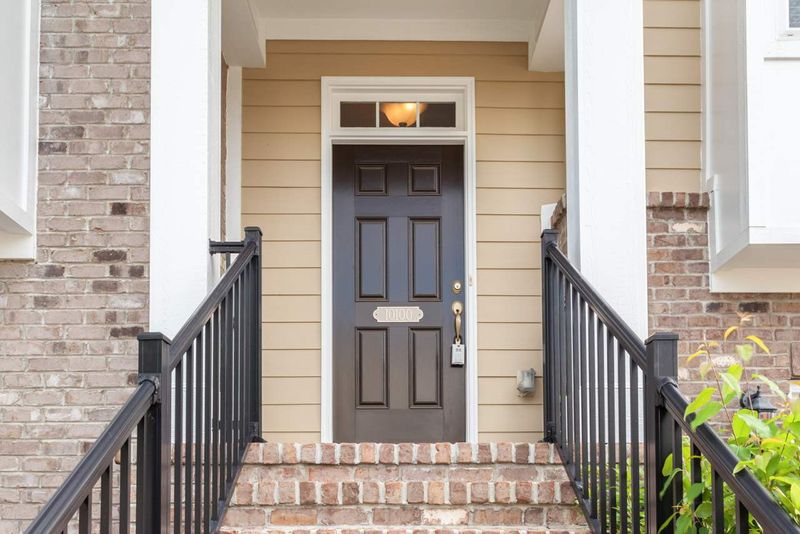 10100 Glen Autumn Rd, Raleigh, NC 27617