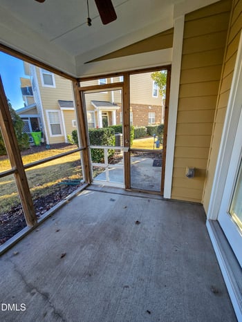 10104 Raven Tree Dr, Raleigh, NC 27617