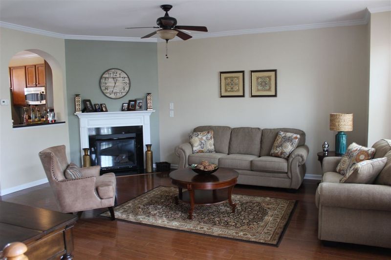 10108 Glen Autumn Rd, Raleigh, NC 27617